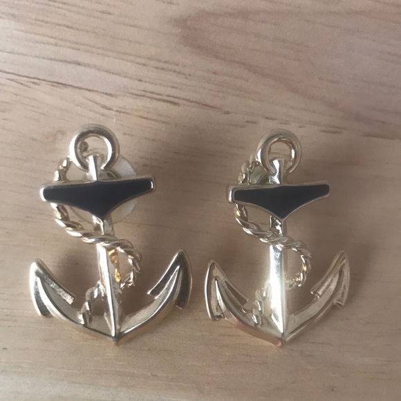 Nautical Gold tone and black enamel anchor earrings